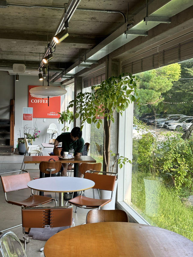 남한산성의 자연을 바라보며 🌳여유롭고 느긋한 시간을 보낼 수 있는 감성카페추천 💚