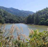 週末好去處 - 河背水塘