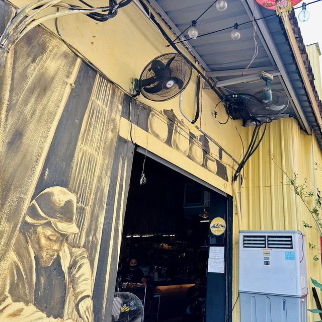 Exploring Petaling Street: Culture, Cuisine, and Merdeka 118