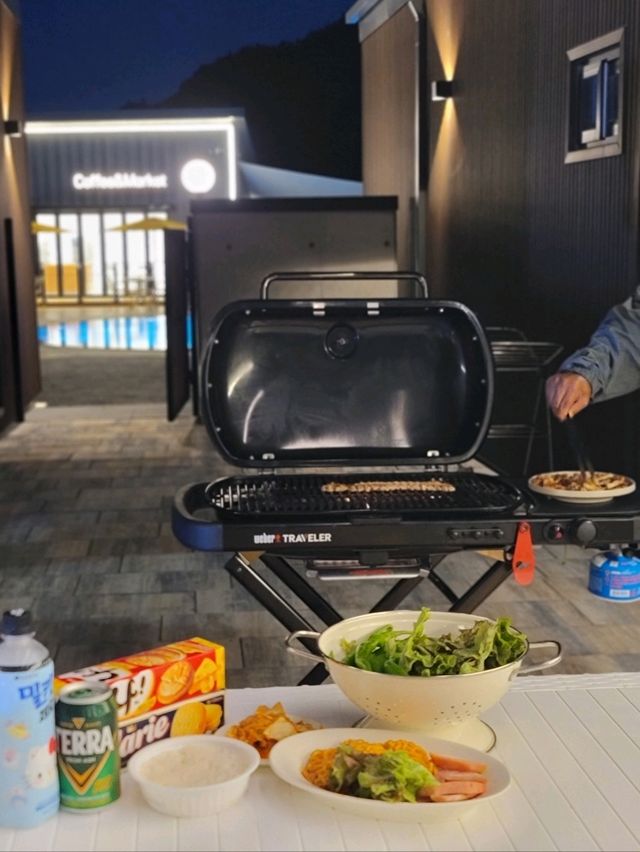 프라이빗 객실에서 바베큐와 자쿠지까지🩵