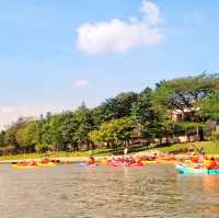 🇲🇾 Glide Across Calm Waters: Kayaking Adventures at Kelab Tasik Putrajaya