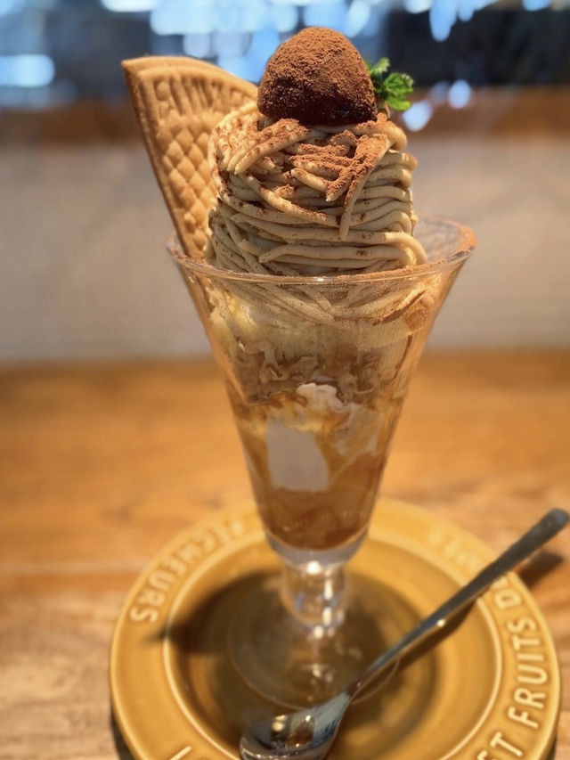 【福岡カフェ】季節限定パフェも定番パフェも食べたくなる❣️