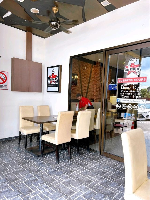 Chilling at Amour Cafe in Johor Bahru