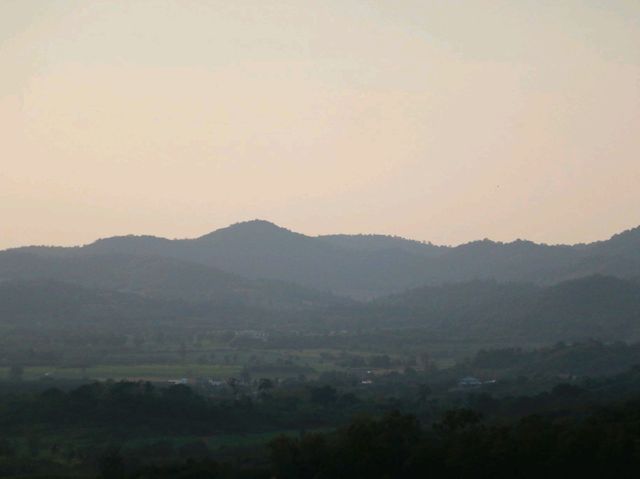เที่ยวชมธรรมชาติที่เขาใหญ่