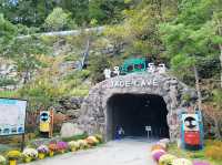 Hwarok Cave (Jade Cave) 