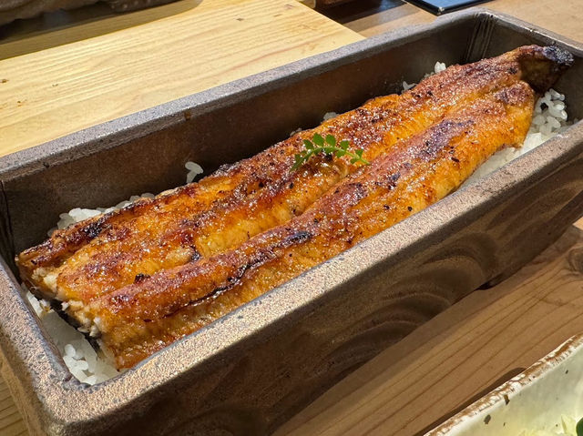 Hozenji Yamakazu ร้านข้าวหน้าปลาไหลพรีเมี่ยม
