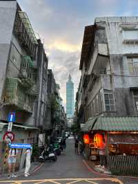 Nature Meets Skyline: Explore Si-Shou Shan & Xiang Shan’s Hidden Trails