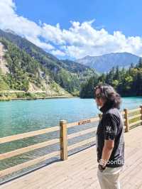 Jiuzhauguo Valley is a Perfect spot for Nature Lovers!