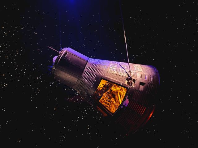 Checklist completed, a visit to the magnificient Space Centre at Houston
