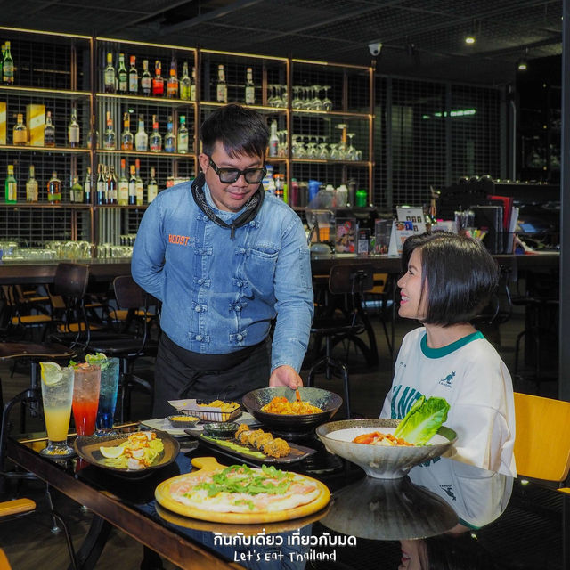 ร้านแฮงค์เอ้าท์ มาได้ทั้งครอบครัว