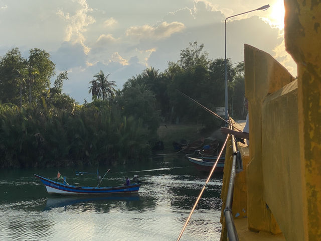 สะพานตะโละเลเวง อำเภอไม้แก่น