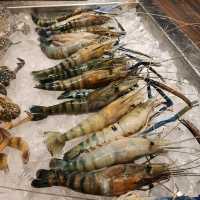 เชียงใหม่มีบุฟเฟต์ซีฟู๊ดในโรงแรม - Eat at Rincome