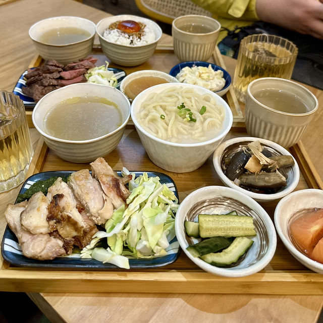 慢煮日式洋食．親民溫馨小店