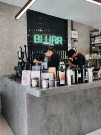 BLURR slow bar & specialty coffee คาเฟ่นนทบุรี