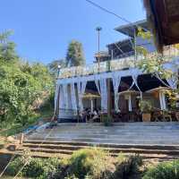  Hua Cha Tea House กาญจนบุรี ร้านชาลับริมน้ำ
