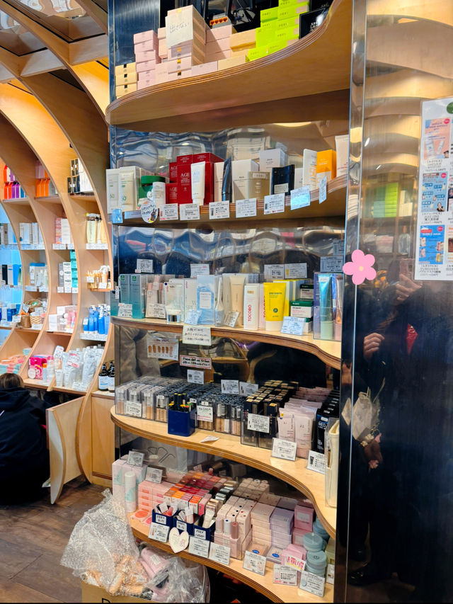 圧倒的な品ぞろえ🎶新大久保でお買い物するならここで決まり🫣🧡🛍【東京】