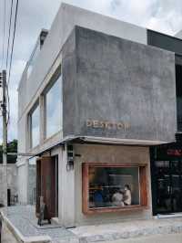 Desktop Cafe พิกัดคาเฟ่ ลพบุรี