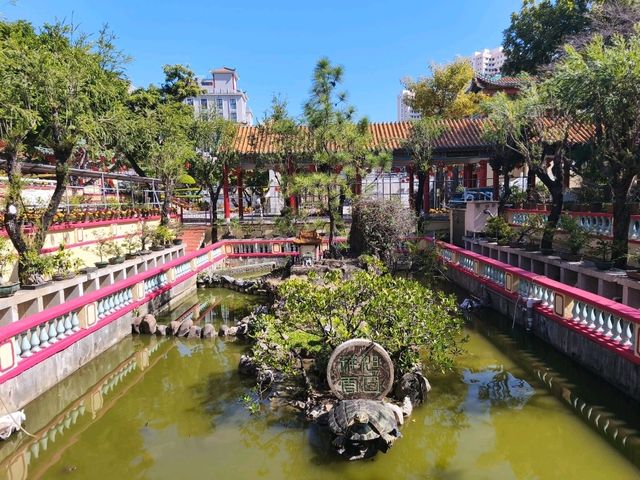 屯門道教地標寺廟之一：青松觀