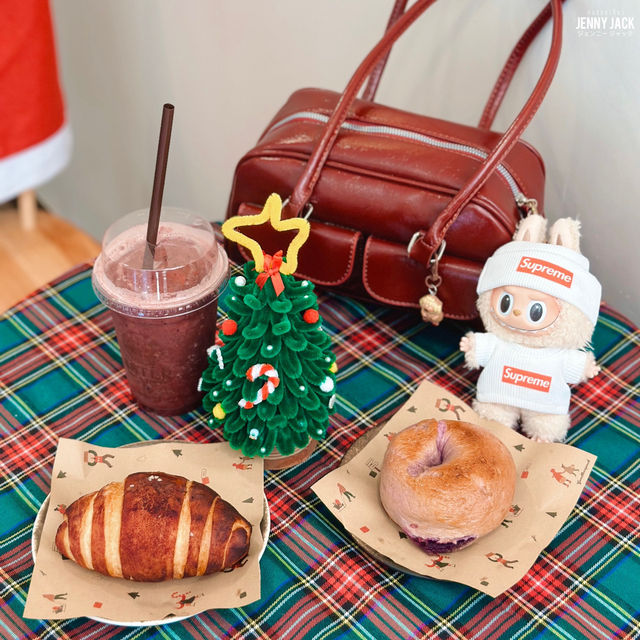 #Astercafe #ชิโอปัง #คาเฟ่ระยอง