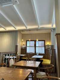 Fishmonger Ari ร้าน Fish & Chips เจ้าดัง