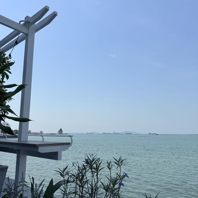 PRAVE Café คาเฟ่ศรีราชา ติดทะเล 🌊🏝️🛳️