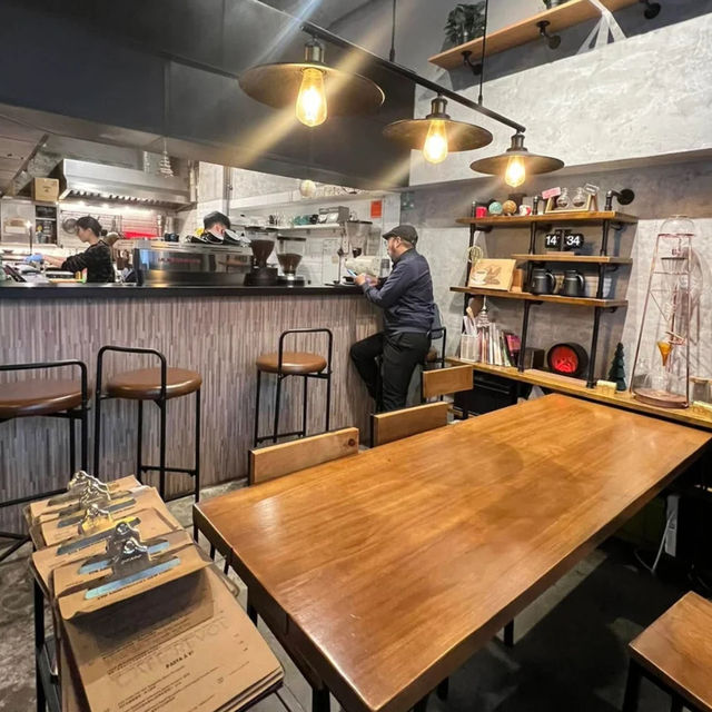 環境舒適好chill嘅咖啡店☕️