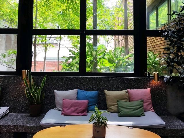 Perfect Solo Trip Staycation 
