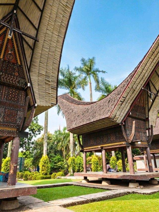 Exploring Jakarta From Historic Landmarks to Urban Adventures