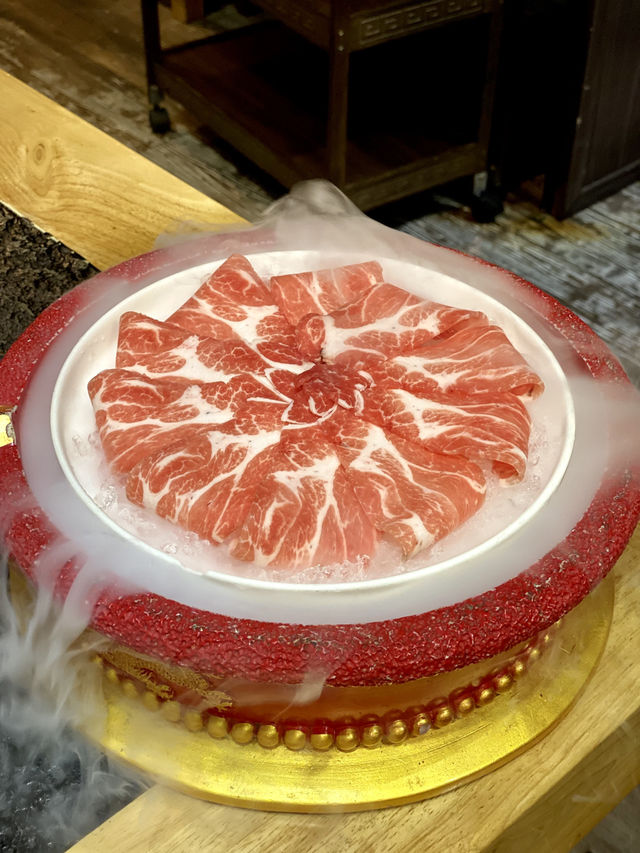 宮廷帝皇感覺的火鍋👑