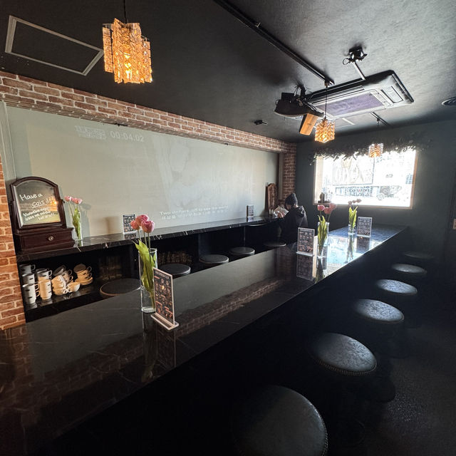 カフェ難民になりがちな新大久保の穴場カフェ☕️🤍