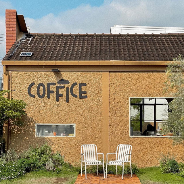 Coffice Coffee Roaster • Chiangmai 