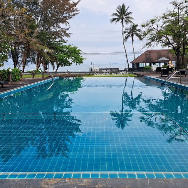 Nana Beach Resort 