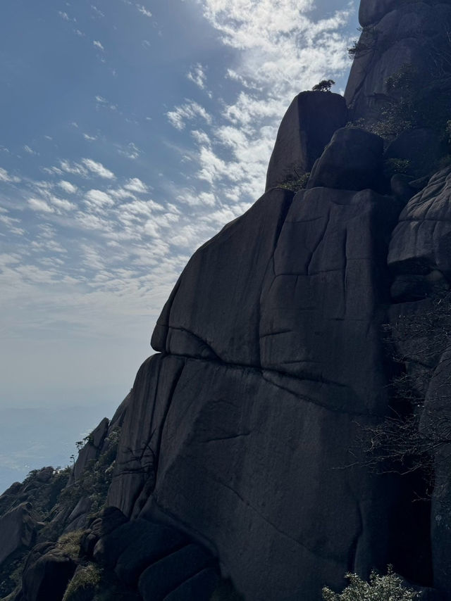 考驗想像力的山景:江西上饒靈山