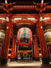 From Cherry Blossoms to Lantern Glow: Sensō-ji’s Changing Beauty