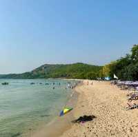 Blue Sea คาเฟ่ลับๆติดทะเลสัตหีบ