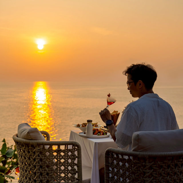 Anona Beachfront Phuket Resort  🏖️✨