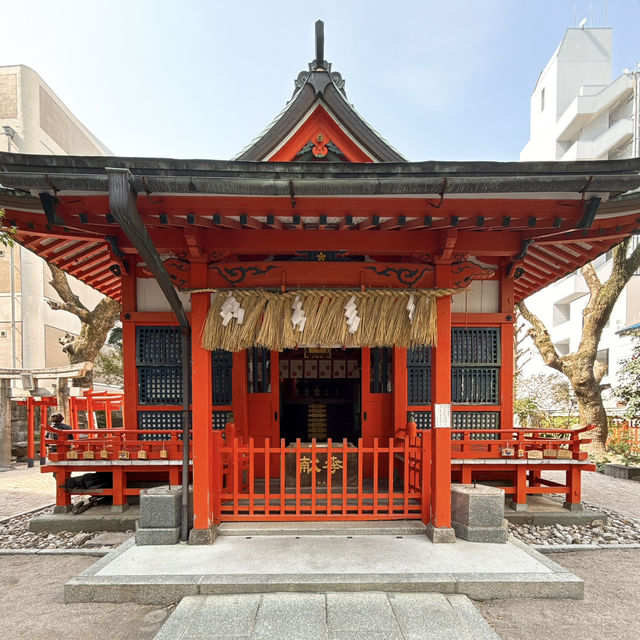 【天神】天神の名前の由来✨鯉が泳ぐ個性派神社✨
