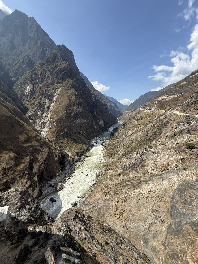 2 days trips in Shangri-la and 1 day in Tiger leaping gorge