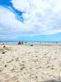 🇦🇺 Popular Beach in Byron Bay, Australia
