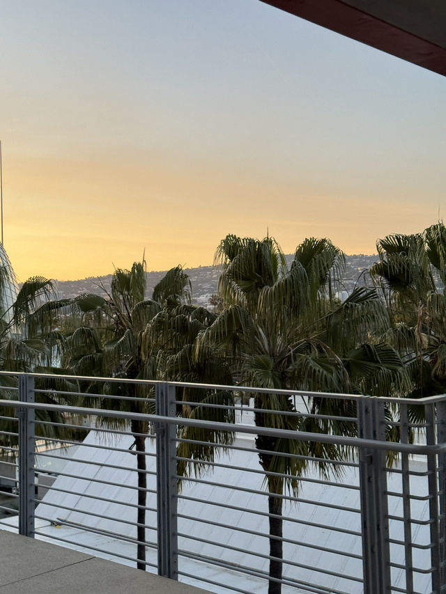 LA 여행 필수코스 “LACMA” 예술과 문화의 보물창고!