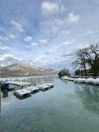 ทะเลสาบ Annecy (Lac d’Annecy) สวยเหมือนเดินบนเมฆ