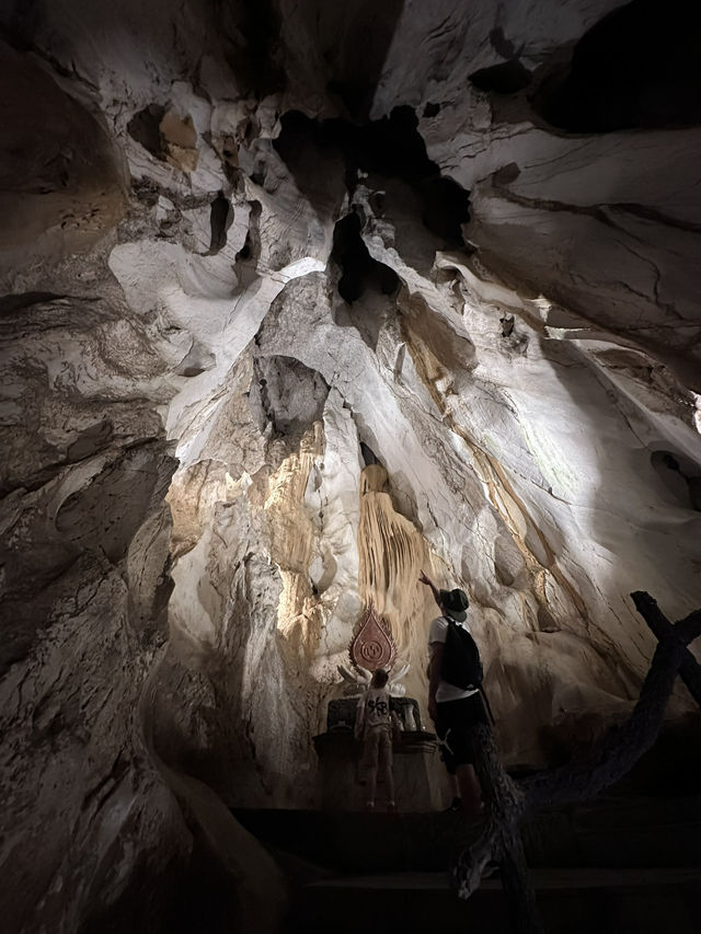 Golden Tranquility at Huyen Khong Cave – A Hidden Sunset Gem in Da Nang
