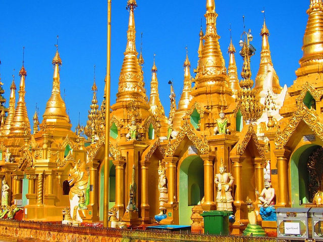 🕌🌆 YANGON WEEKEND ESCAPE: Golden Pagodas & Colonial Charm! 
