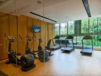 "Urban Simplicity with a Touch of Marriott Comfort"