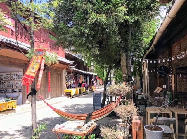 白沙古鎮，走訪麗江三大古鎮中的木府發源地