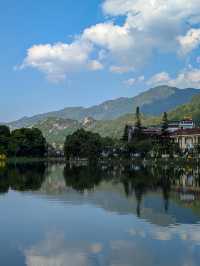 🇻🇳 Sapa: Where the Mountains Breathe and the Clouds Become Your Neighbors ⛰🌾