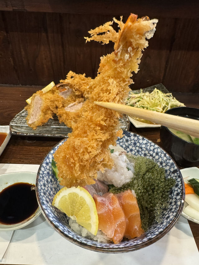 【北九州グルメ】肉も刺身もご飯も野菜も！いろいろ楽しめる定食屋さん🍚