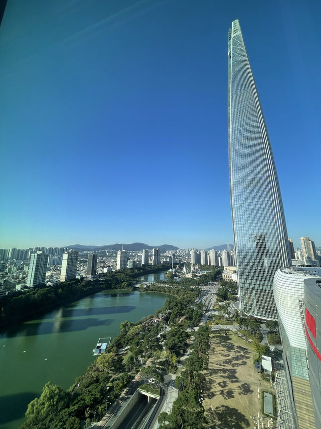 セレブ気分を味わえる5つ星Sofitel ambassador hotel