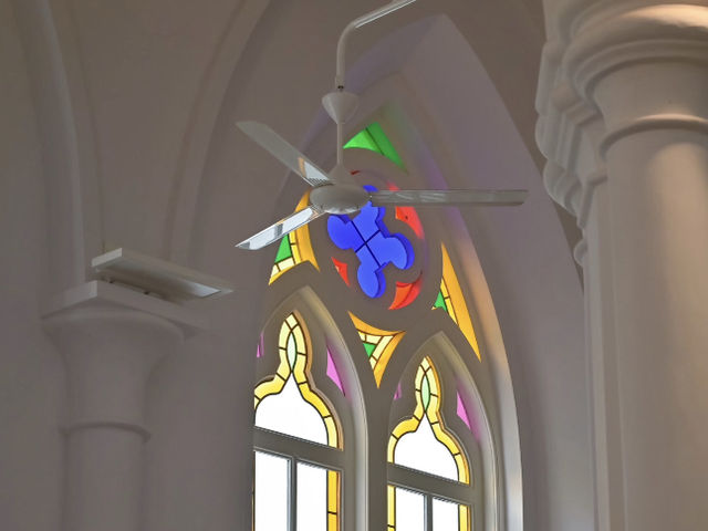 Singapore’s White Romance at the Cathedral of the Good Shepherd ✨⛪️
