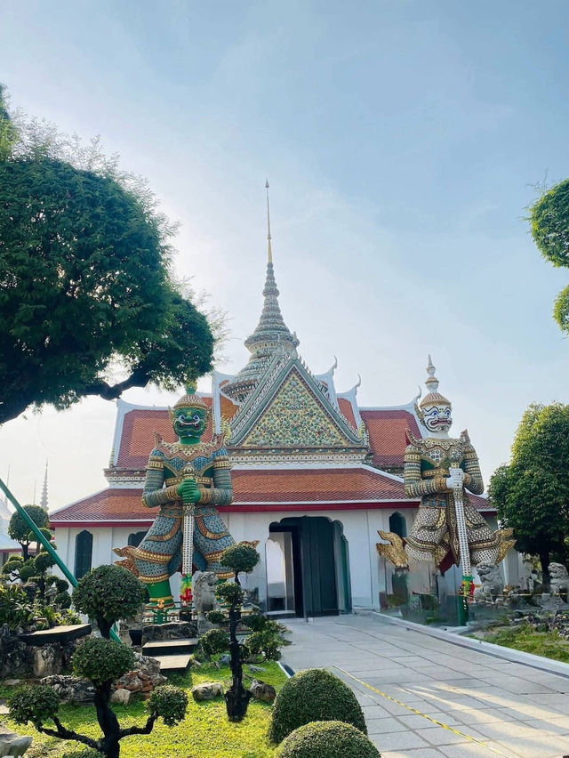 夕暮れのワットアルンは、タイの歴史と美しさが静かに語りかける場所。#ワットアルン #タイ旅行 #歴史と文化